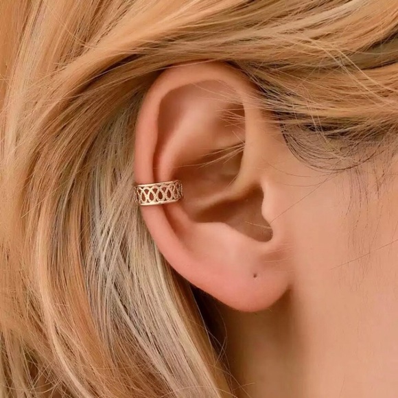 Bohemian Banded Elegant Cute No Pierce Ear Cuff - Picture 4 of 4